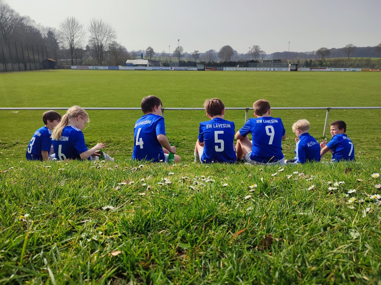 Gemeinschaft und Zusammenhalt im Team